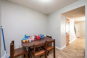 1051 3rd St SE, Hickory, NC 28602 - Photo 37