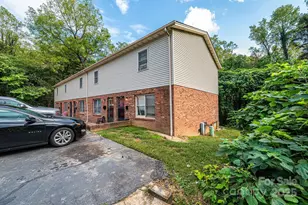 1051 3rd St SE, Hickory, NC 28602 - Photo 7