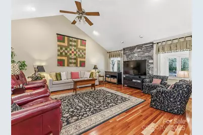 1340 Macedonia Road, Saluda, NC 28773 - Photo 11