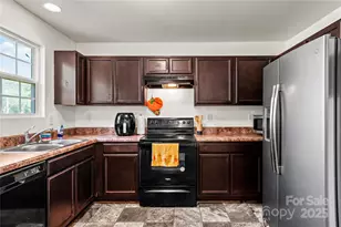 1715 Ransom Trace Ct, Winston Salem, NC 27106 - Photo 11