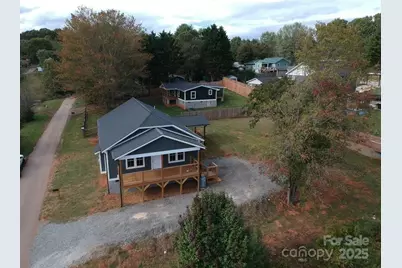 21 Marion Road, Leicester, NC 28748 - Photo 25