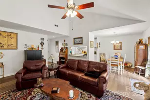 2836 Huntingtowne Farms Ln, Charlotte, NC 28210 - Photo 25