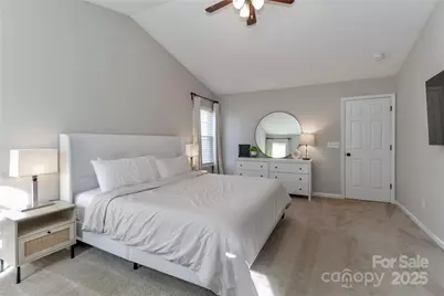 8815 Laurel Run Drive, Charlotte, NC 28269 - Photo 17