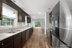 7721 Red Robin Trail, Denver, NC 28037 - Photo 7