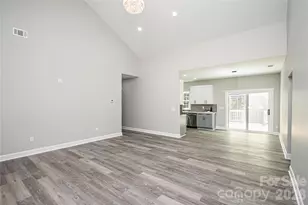 728 Sugar Plum Ln, Chester, SC 29706 - Photo 9