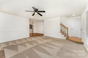 2319 Oak Leigh Dr, Charlotte, NC 28262 - Photo 11