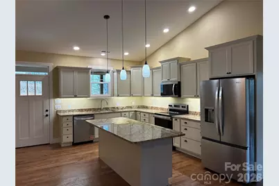 1462 Brightwater Road, Hendersonville, NC 28739 - Photo 15