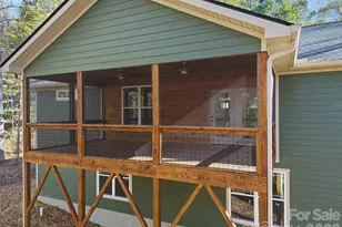 1462 Brightwater Rd, Hendersonville, NC 28739 - Photo 5