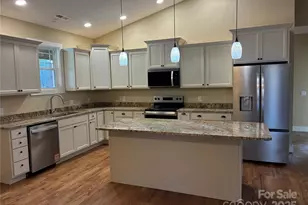 1462 Brightwater Rd, Hendersonville, NC 28739 - Photo 7