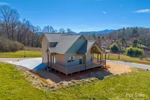 50 Fairview St, Franklin, NC 28734 - Photo 3