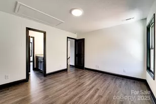 50 Fairview St, Franklin, NC 28734 - Photo 27