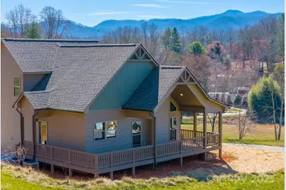 50 Fairview Street, Franklin, NC 28734 - Photo 5