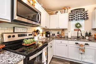 1522 Cannan Mountain Dr, Newton, NC 28658 - Photo 15