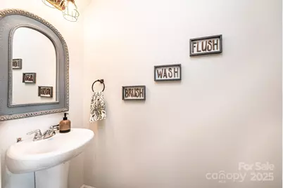 1522 Cannan Mountain Drive, Newton, NC 28658 - Photo 5