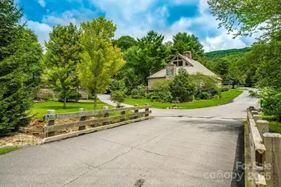 27 Trillium Lane, Mars Hill, NC 28754 - Photo 11