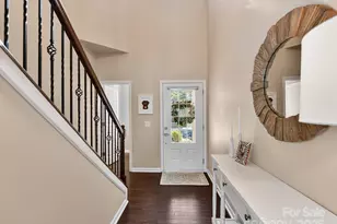5111 Mt Clare Ln, Charlotte, NC 28210 - Photo 5