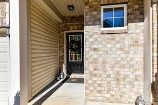 5111 Mt Clare Ln, Charlotte, NC 28210 - Photo 3