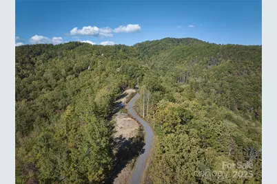 931 Mountainside Drive, Bryson City, NC 28713 - Photo 5