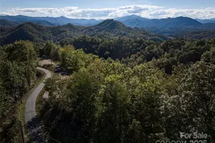 931 Mountainside Dr, Bryson City, NC 28713 - Photo 11