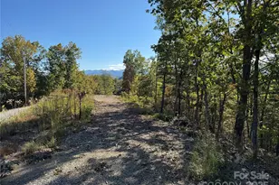 931 Mountainside Dr, Bryson City, NC 28713 - Photo 9