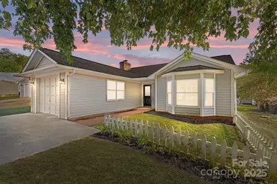 2912 Peachwood Court, Fort Mill, SC 29715 - Photo 1