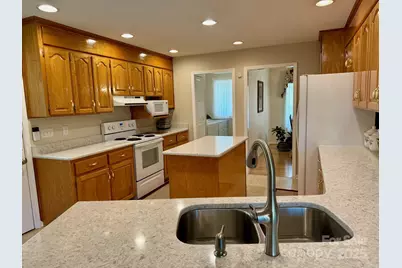 503 Paw Paw Cove None #18, Sylva, NC 28779 - Photo 11