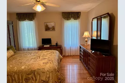 503 Paw Paw Cove None #18, Sylva, NC 28779 - Photo 17