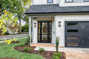 2001 Renner St, Charlotte, NC 28216 - Photo 21