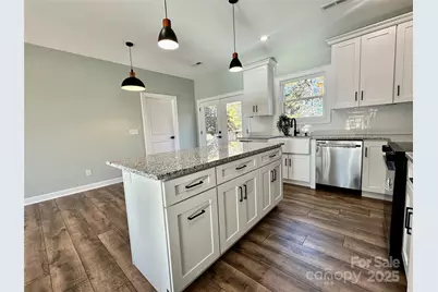 3924 East Maiden Road, Maiden, NC 28650 - Photo 17