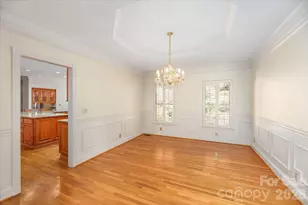 295 Laurel Ridge Dr, Waynesville, NC 28786 - Photo 9