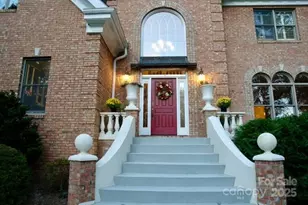 295 Laurel Ridge Dr, Waynesville, NC 28786 - Photo 3