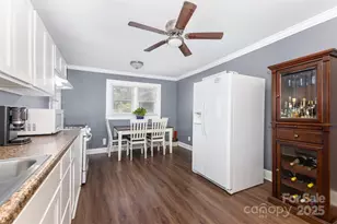 1216 N Ransom St, Gastonia, NC 28052 - Photo 7