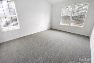 2643 Meadow Knoll Dr, Charlotte, NC 28269 - Photo 15