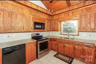 5166 Glenwood St, Sherrills Ford, NC 28673 - Photo 21