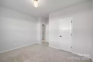 8817 Arrington Hall Dr, Charlotte, NC 28215 - Photo 25