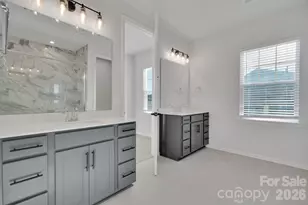 8817 Arrington Hall Dr, Charlotte, NC 28215 - Photo 11