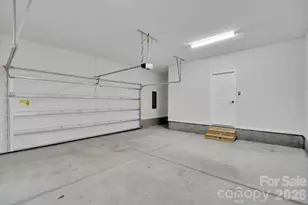 8817 Arrington Hall Dr, Charlotte, NC 28215 - Photo 29