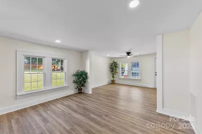 601 N 12th Street, Bessemer City, NC 28016 - Photo 21