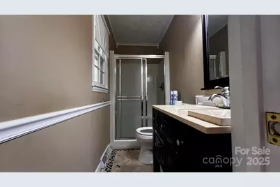 1325 Leolillie Lane, Charlotte, NC 28216 - Photo 27