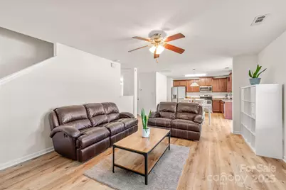 11818 Paver Lane, Midland, NC 28107 - Photo 9