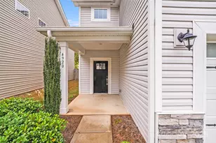 4920 Rockwood Rd, Charlotte, NC 28216 - Photo 3