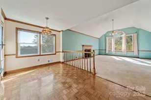 400 Woodson Ct, Spartanburg, SC 29303 - Photo 7