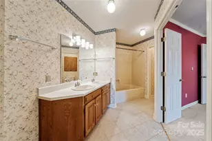 400 Woodson Ct, Spartanburg, SC 29303 - Photo 33