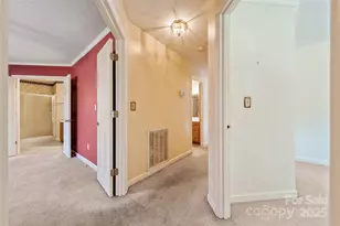 400 Woodson Ct, Spartanburg, SC 29303 - Photo 27