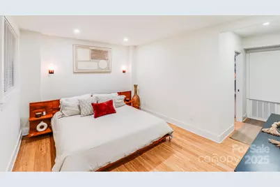 4910 Valley Stream Road, Charlotte, NC 28209 - Photo 27