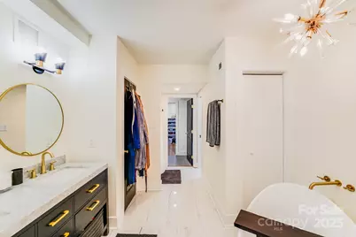 4910 Valley Stream Road, Charlotte, NC 28209 - Photo 33