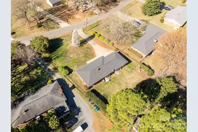 2033 Kimway Drive, Matthews, NC 28105 - Photo 33