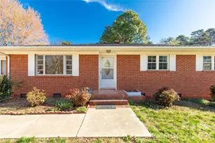 2033 Kimway Dr, Matthews, NC 28105 - Photo 3