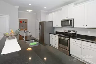 1648 Williamsburg Dr, Rock Hill, SC 29732 - Photo 9