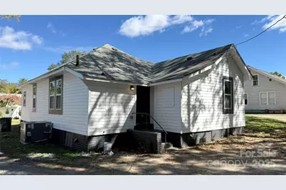 227 W 11th Street, Salisbury, NC 28144 - Photo 3